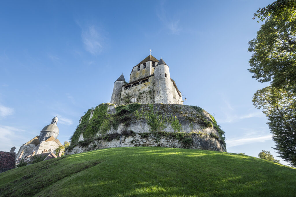 Provins