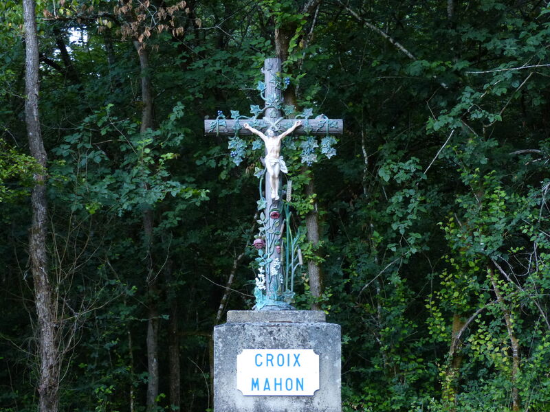 Croix Mahon