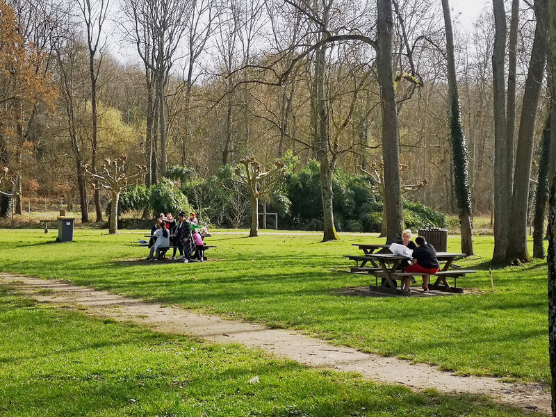 Aire de pique-nique - Parc de la Tabarderie