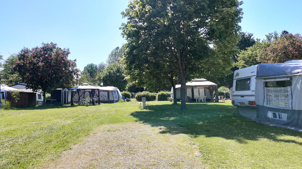 Camping La Peupleraie