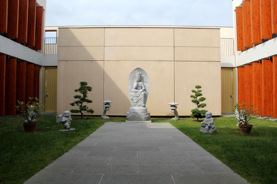 Esplanade des Religions et des Cultures