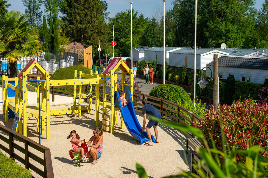 Camping Le Chêne Gris