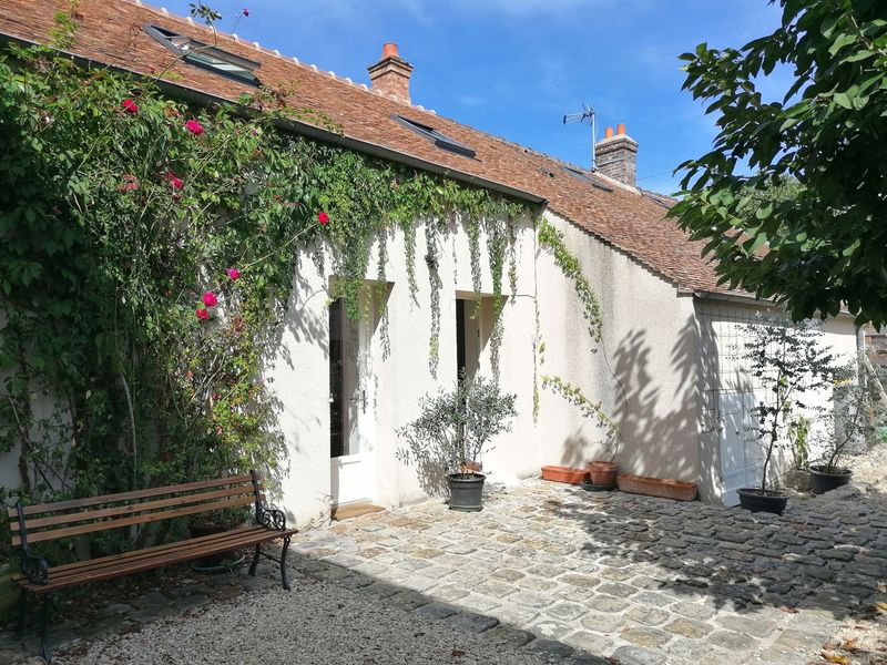 Chambre privée dans maison au vert et au calme