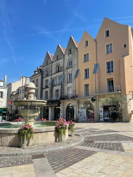 Place de la Fontaine