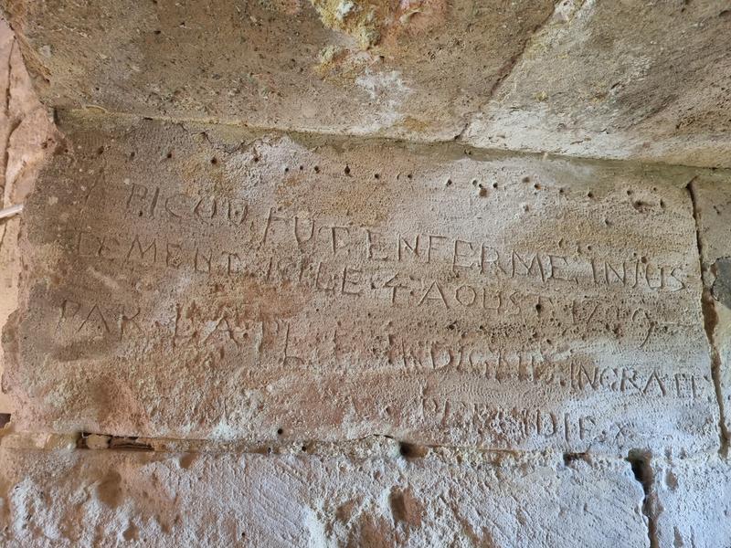 Visite guidée du donjon du Houssoy