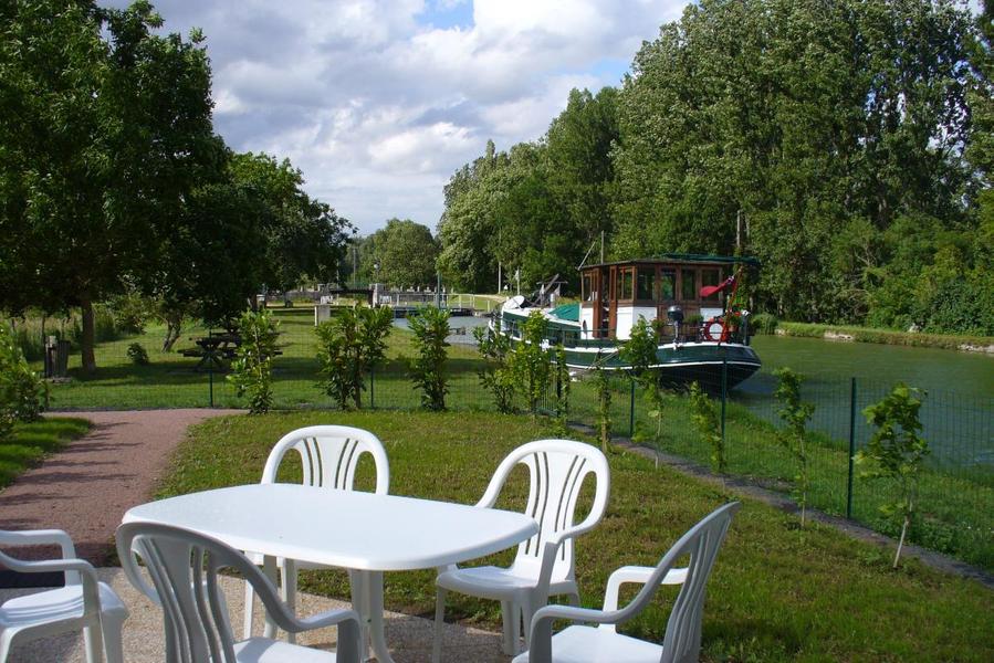 Beaumoulin's Acacia - La Madeleine sur Loing - Nemours - Cycling