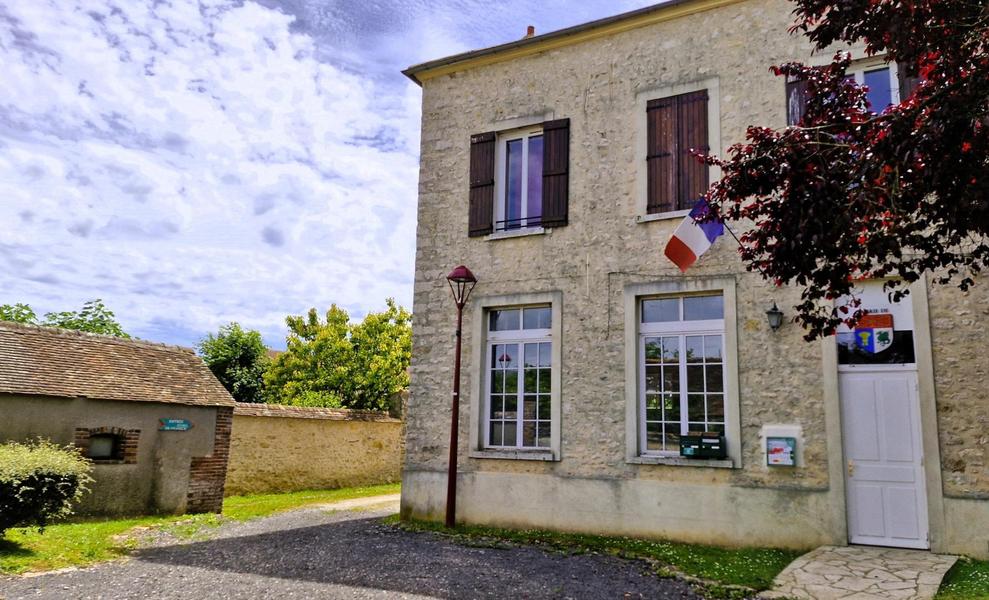 MAIRIE DE MAISONCELLES EN GATINAIS 