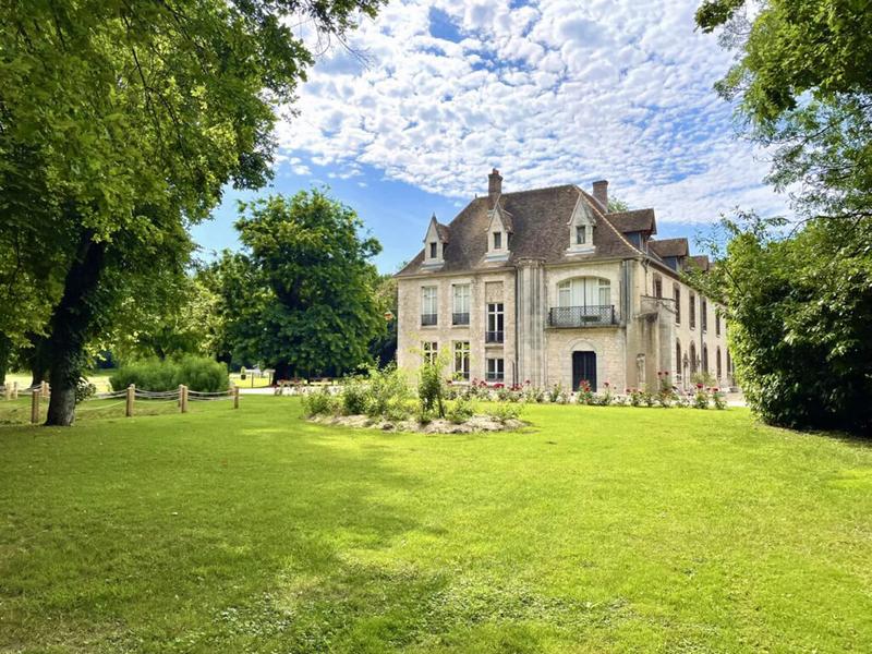 Visites commentées et programmées de l'Abbaye royale de Cercanceaux