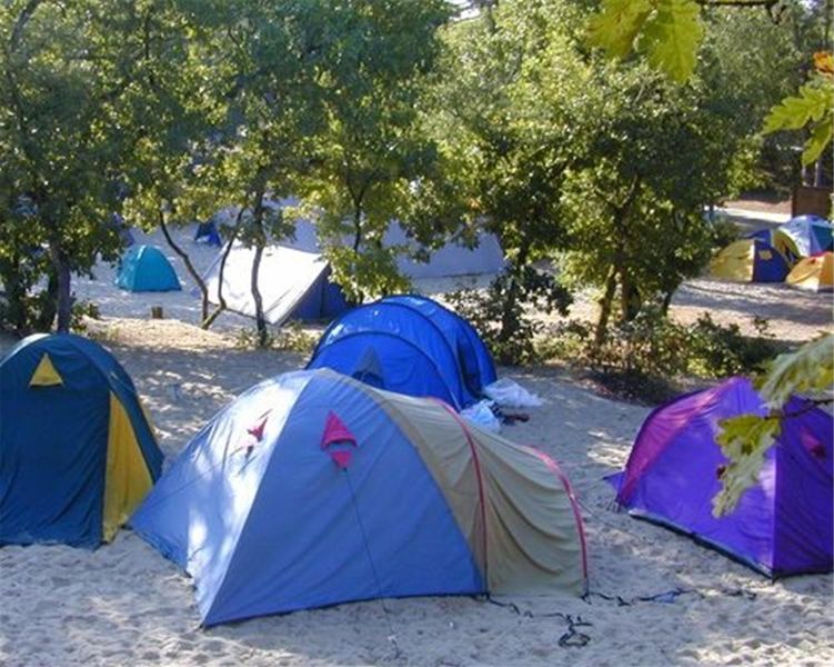 Camping -  Ile de Loisirs de Buthiers