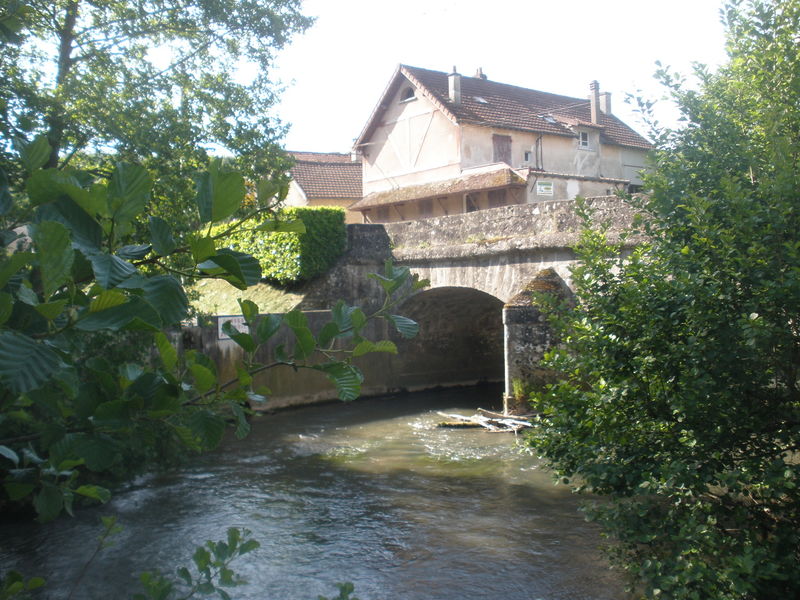 Villeneuve sur Bellot