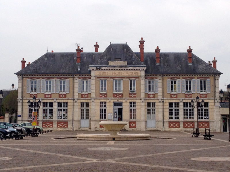 Balade au bord de l'eau, le long du canal du Loing