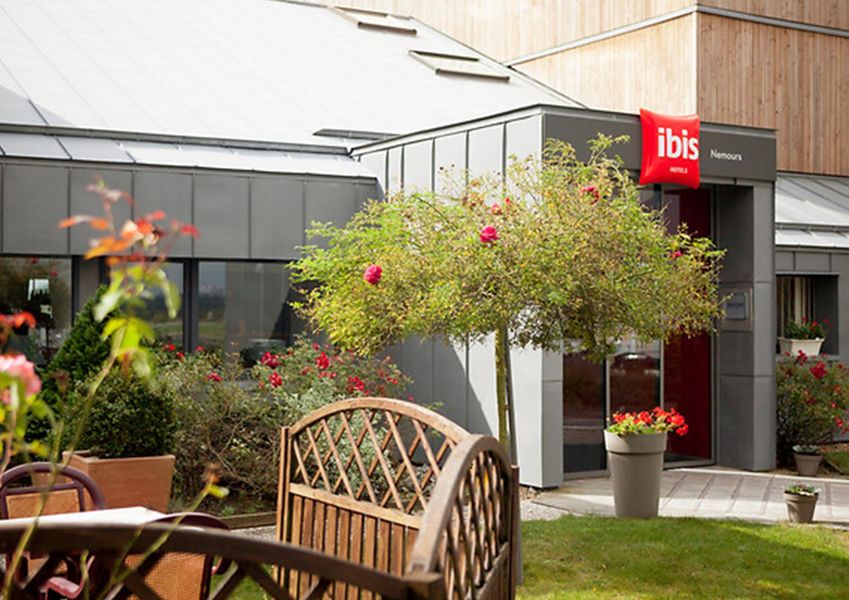 IBIS NEMOURS