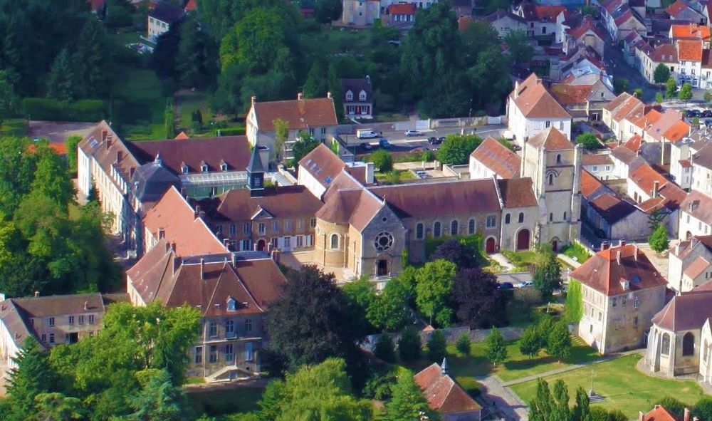 La ville de Jouarre