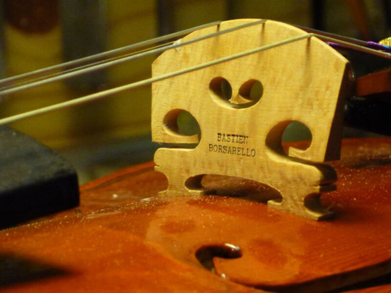 Luthier - Bastien BORSARELLO