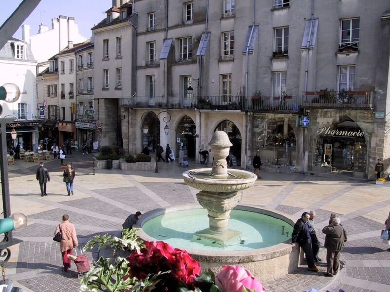 Place de la Fontaine