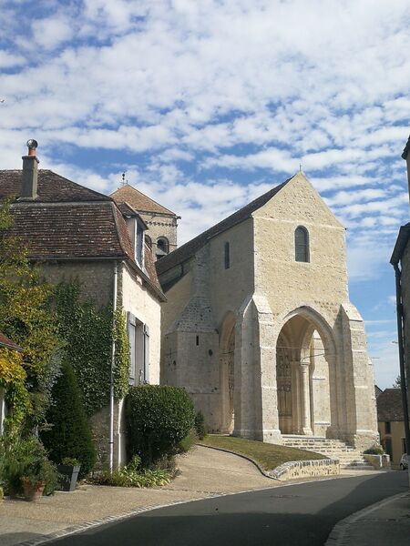 Saint-Loup-de-Naud