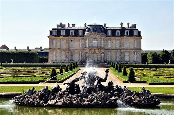 chateau champs sur marne seine et marne