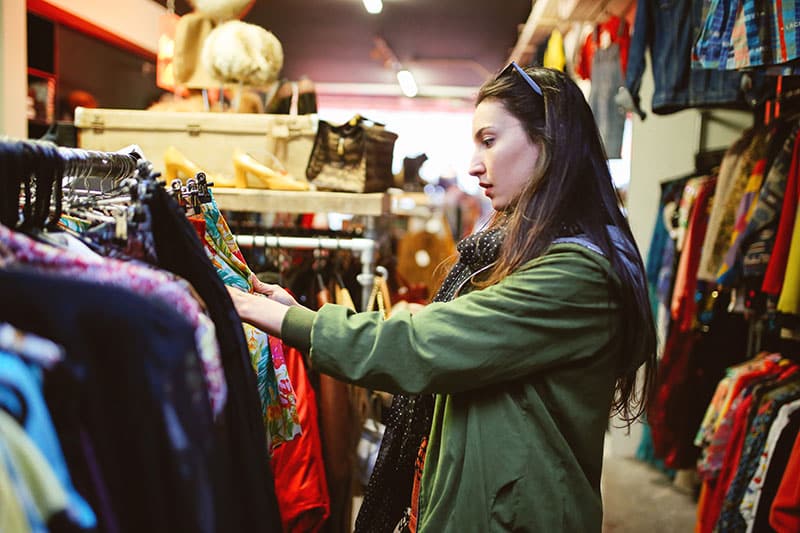 friperie vetements bons plans seine et marne iStock