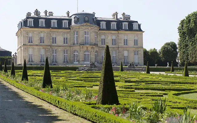 jardin remarquable chateau de champs sur marne seine et marne