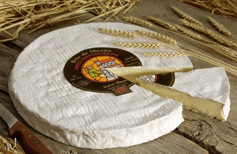 Brie de Meaux © Fromagerie Saint-Faron à Meaux